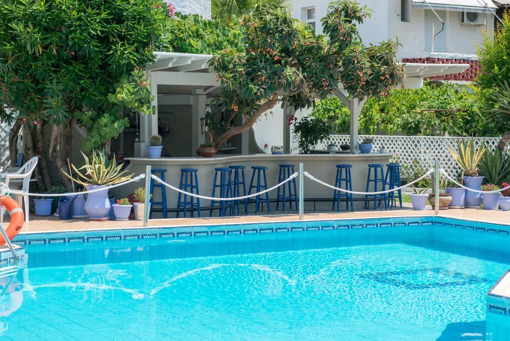 Hotel George لايميناس المظهر الخارجي الصورة